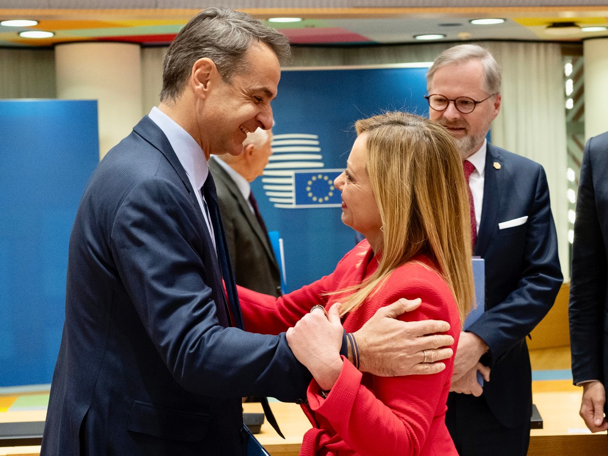 Why did a blue wave take place in Greece and how right-wing Europe could benefit from&nbsp;it